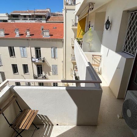 3P Central Refait A Neuf - Parking L430Cm X W275Cm Antibes Luaran gambar