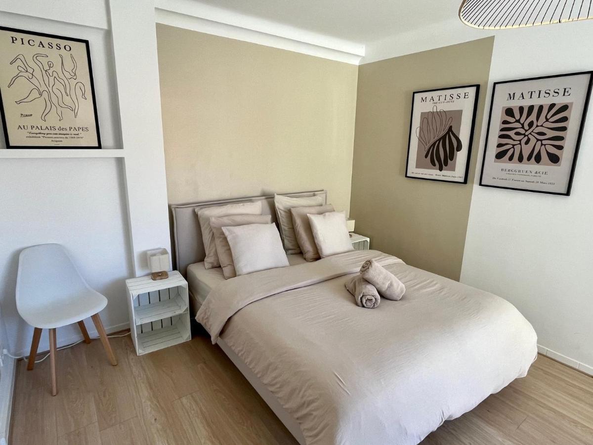 3P Central Refait A Neuf - Parking L430Cm X W275Cm Antibes Luaran gambar